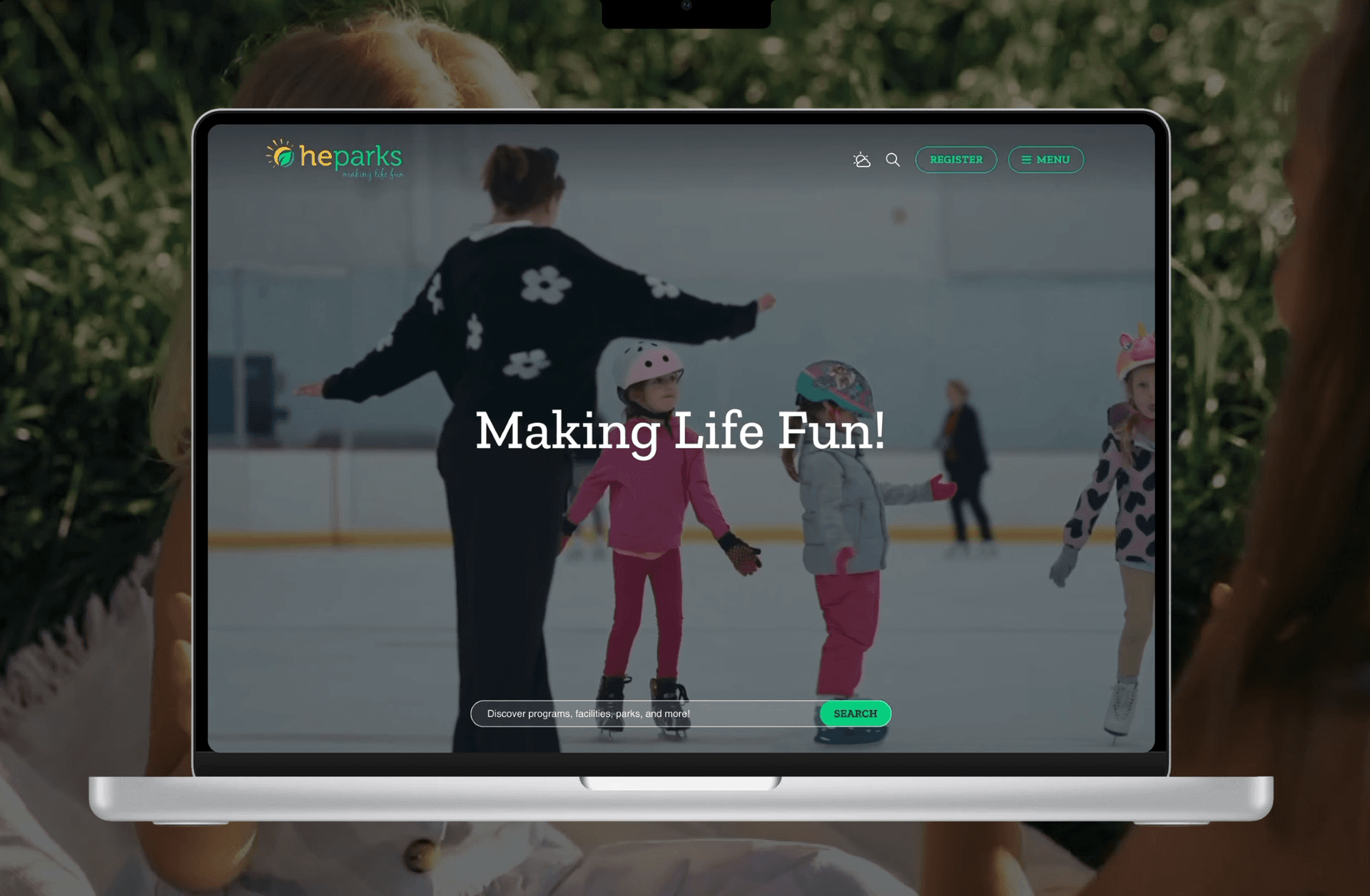 Hoffman Estates Park District homepage hero, “Making Life Fun!,” with a park-wide search bar